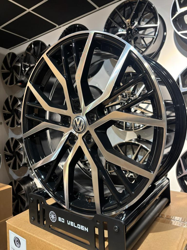 19 inch velgen voor Volkswagen Golf/Caddy/A3 “SANTIAGO LOOK”, Auto-onderdelen, Banden en Velgen, 19 inch, Velg(en), Nieuw, Ophalen of Verzenden