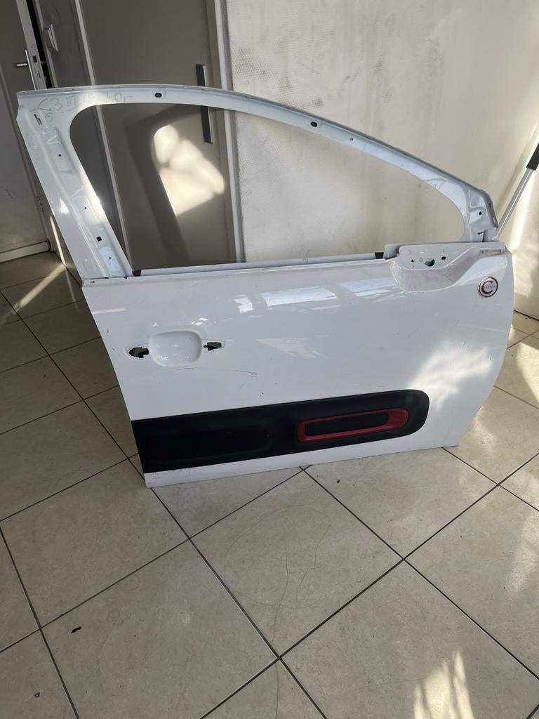 Citroen C3 portier rechts voor 2017-2024, Ophalen of Verzenden