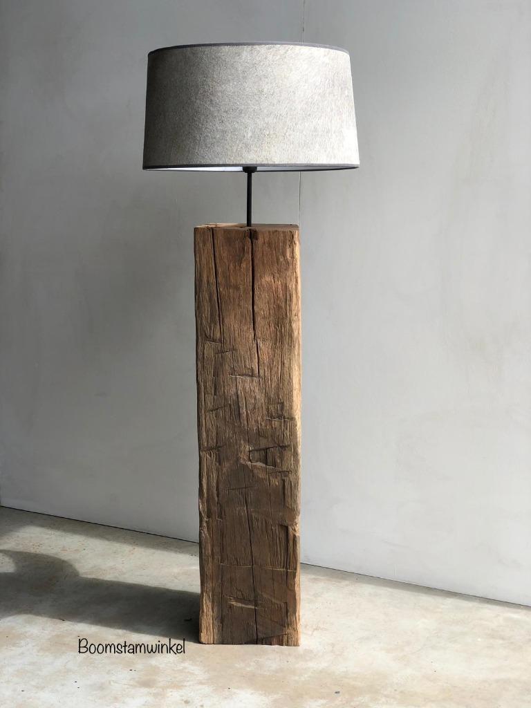 Meerpaal lamp | Boomstamlamp | vloerlamp hout | Houten lamp, Huis en Inrichting, Ophalen of Verzenden, Nieuw, Hout, 100 tot 150 cm