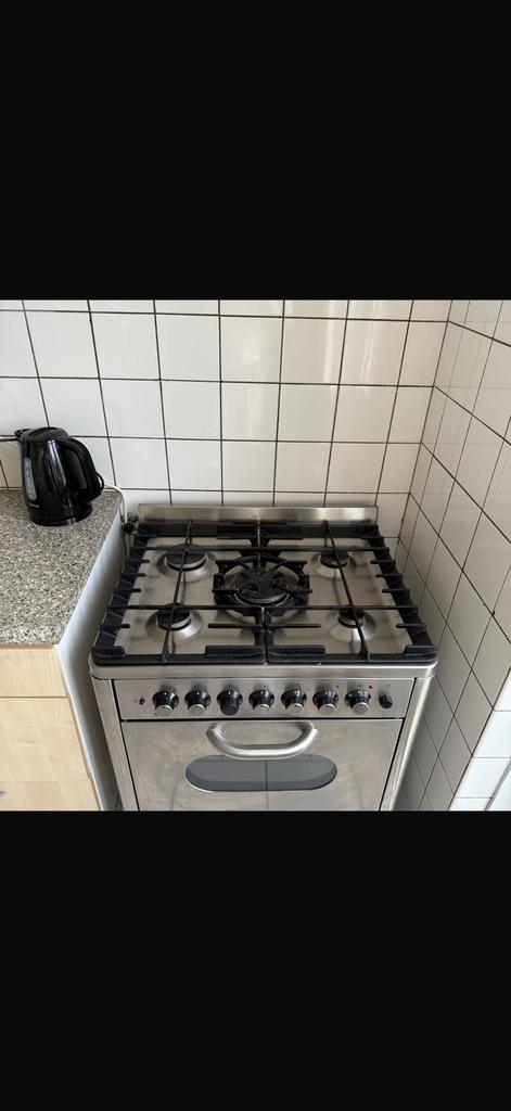 Fornhuis 5 pitten, Witgoed en Apparatuur, Fornuizen, Ophalen, Minder dan 85 cm, 4 kookzones, Zo goed als nieuw