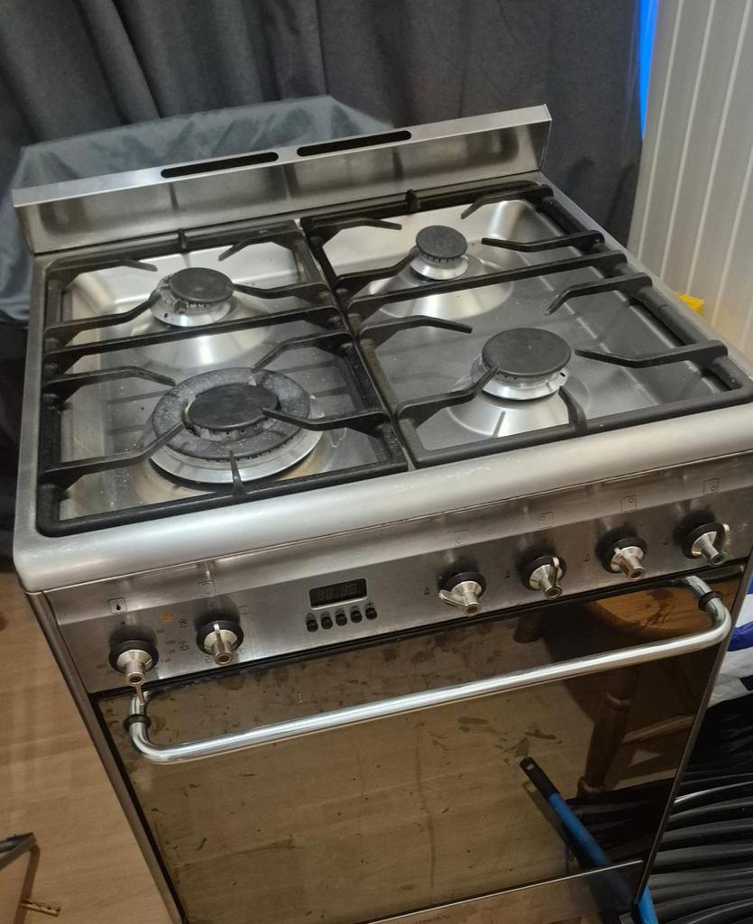 Gasfornuis - Verhuizing, Witgoed en Apparatuur, Gebruikt, 60 cm of meer, Gas, Vrijstaand