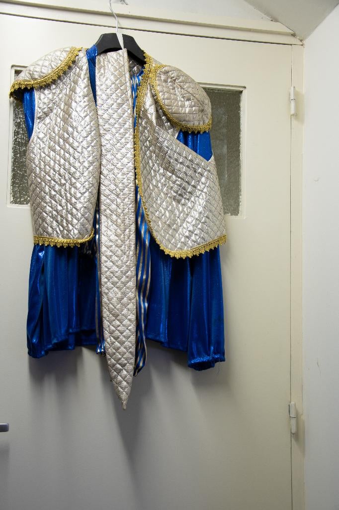 Carnavalskleding, Ophalen of Verzenden, Zo goed als nieuw, Jongen