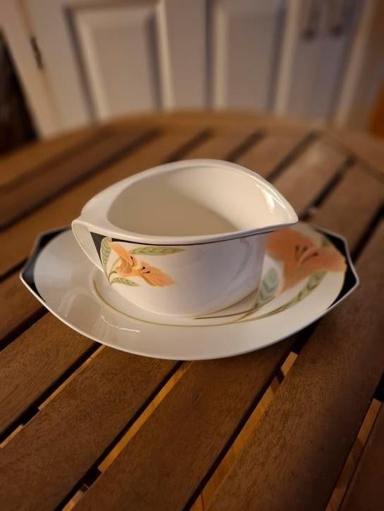 Villeroy & Boch prachtige sauskom, Huis en Inrichting, Keuken | Servies, Ophalen of Verzenden, Zo goed als nieuw, Kom(men), Overige stijlen