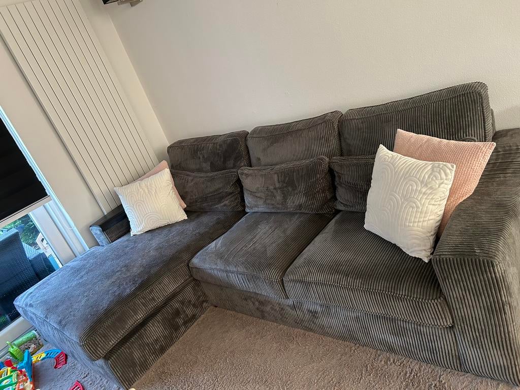 Grijze rib stof bank, Huis en Inrichting, Banken | Complete zithoeken, Zo goed als nieuw, Stof, Ophalen of Verzenden