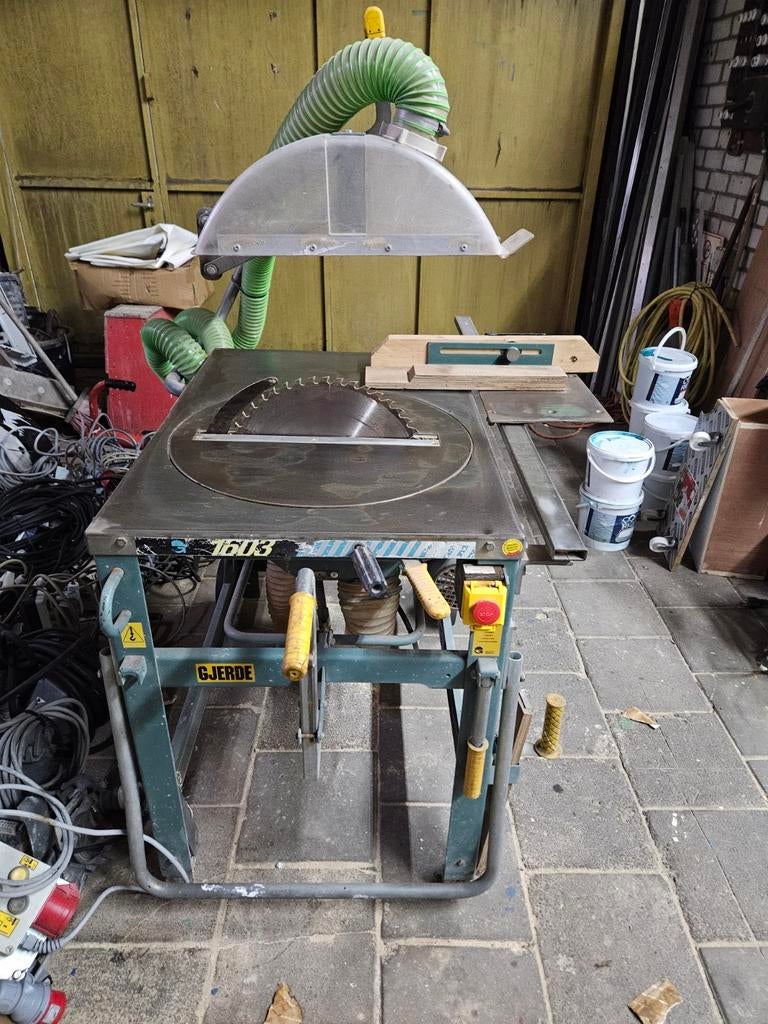 Gjerde 1603 bouwzaag met afzuiger 380v, Ophalen, Gjerde, Gebruikt, Cirkelzaag