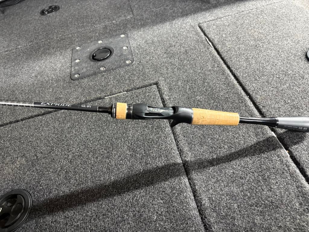 Shimano expride BFS 163L, Watersport en Boten, Ophalen, Zo goed als nieuw, Werphengel