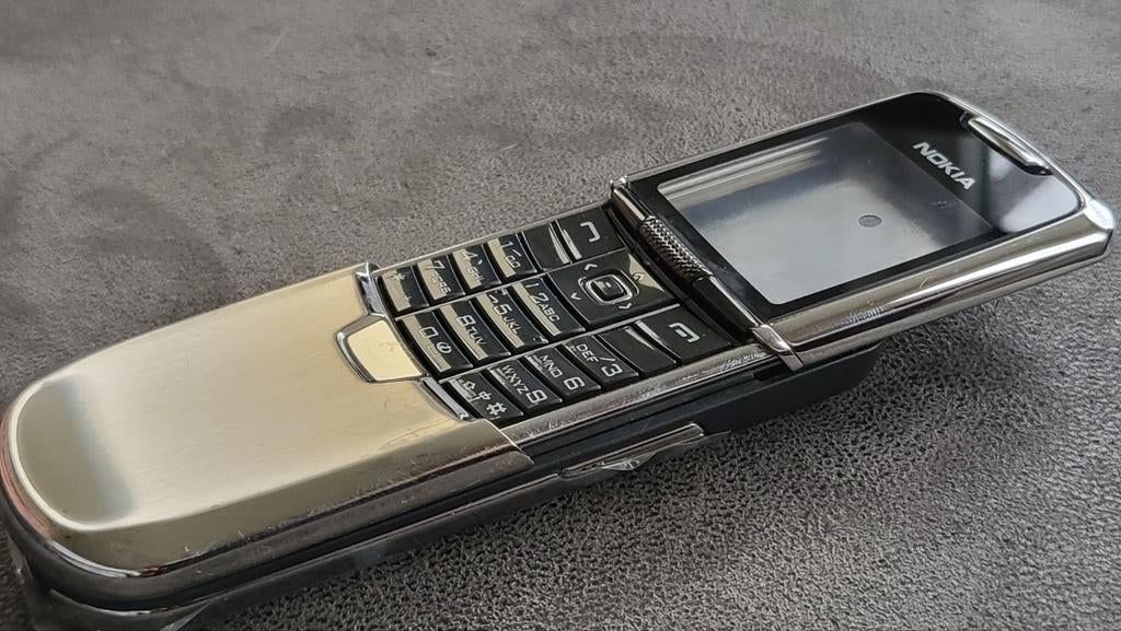 Nieuwe behuizing voor de Nokia 8800, Ophalen of Verzenden, Nieuw