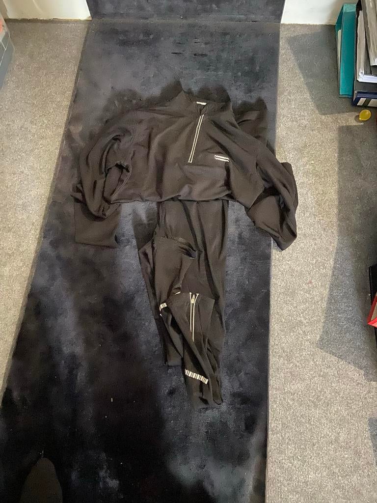 Sportief pak (zwart), Maat 38/40 (M), Zwart, Ophalen of Verzenden, Hardlopen of Fietsen