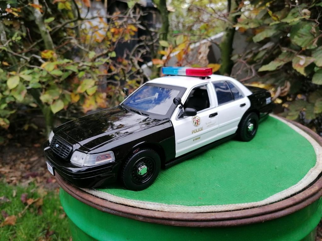 1:18 Ford Crown Victoria uit 2001 Police Car GREENLIGHT, Ophalen of Verzenden, Nieuw, Auto, Overige merken