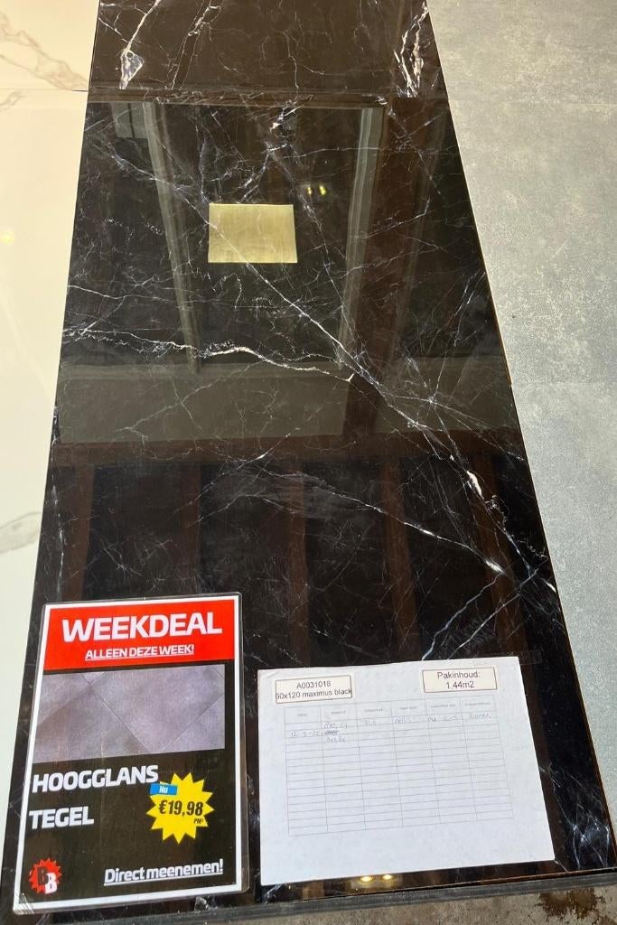 Leuke restpartij donker hoogglans marmer tegel 75m2, Marmer, 75 m² of meer, Overige typen, Ophalen of Verzenden
