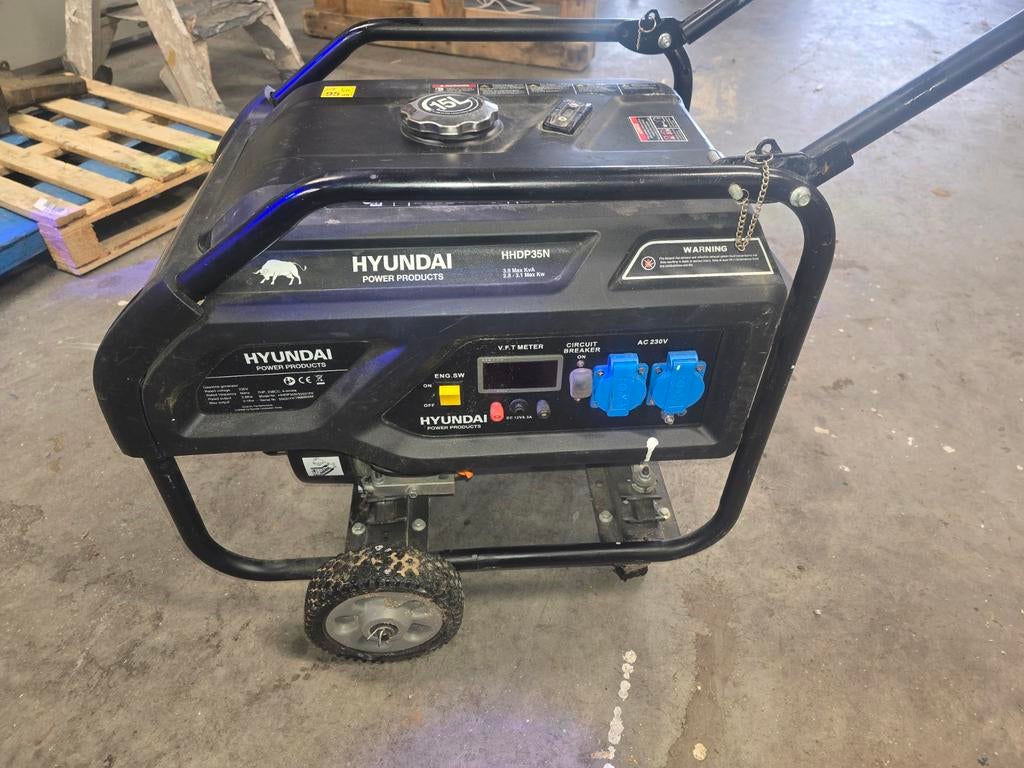 Gebruikte Hyundai Aggregaat , generator, Doe-het-zelf en Verbouw, Ophalen of Verzenden, Gebruikt
