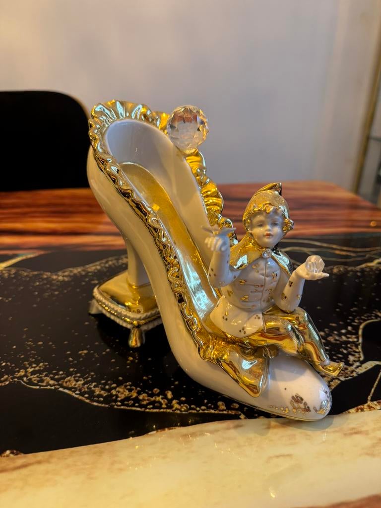 Capodimonte beeldje schoentje, Ophalen of Verzenden, Zo goed als nieuw, Dier