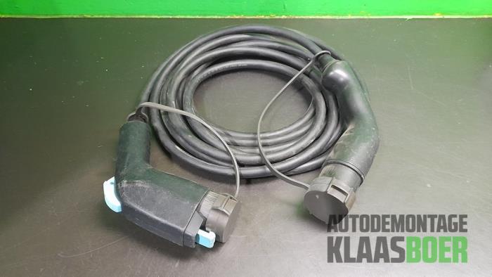 Oplaadkabel elektrische auto van een Nissan Leaf, Gebruikt, -, -, Ophalen of Verzenden