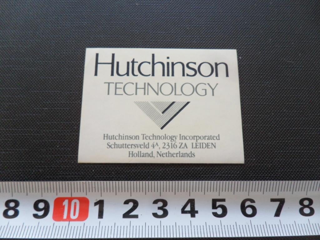 sticker leiden hutchinson technology schuttersveld 4a, Verzamelen, Ophalen, Zo goed als nieuw