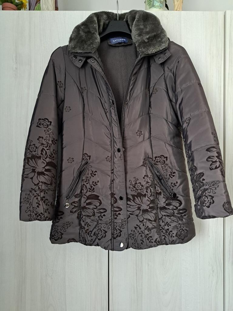 Bijna nieuwe winterjas maat 40, Ophalen of Verzenden, Zo goed als nieuw, Maat 38/40 (M)