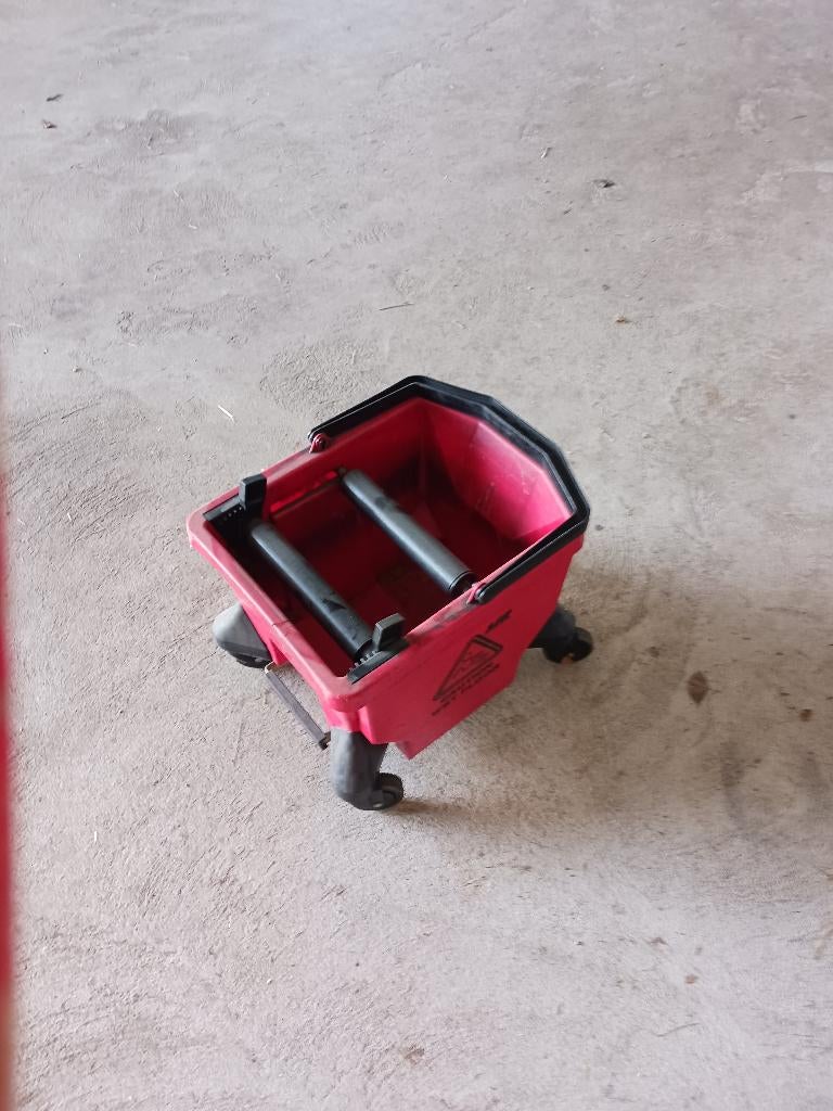 Dweilwagen met voetbediening wringer, Ophalen of Verzenden