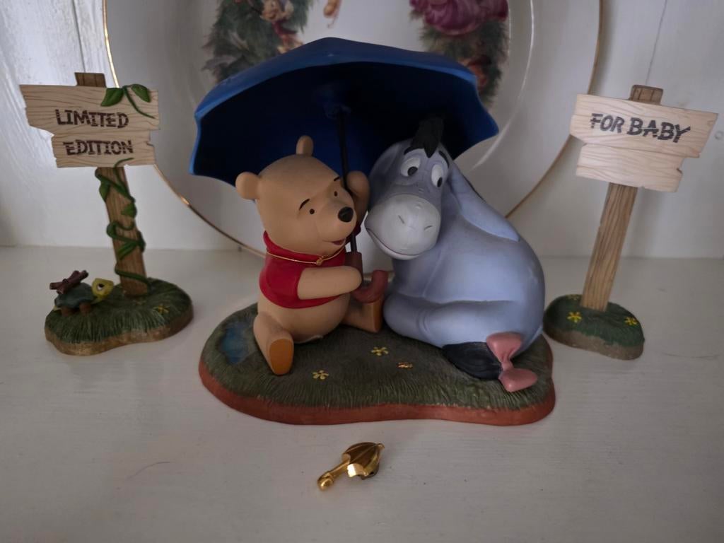 Winnie the pooh, Ophalen of Verzenden, Winnie de Poeh of vrienden, Zo goed als nieuw, Beeldje of Figuurtje