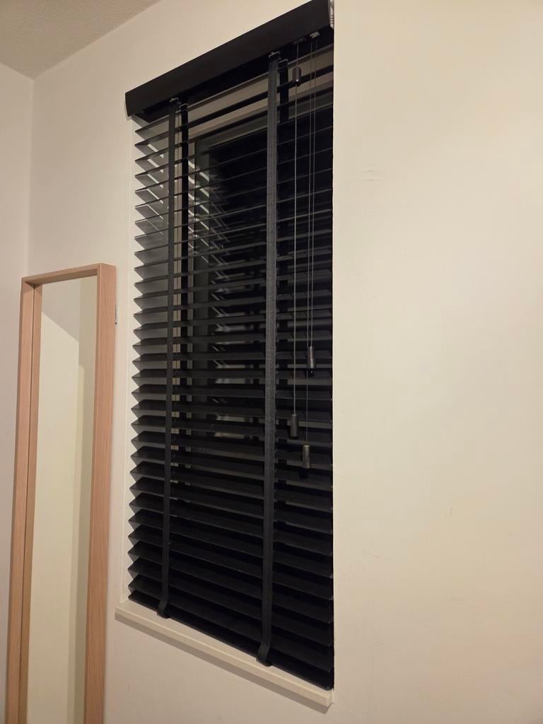 Houten Jaloezie Zwart, Huis en Inrichting, Stoffering | Gordijnen en Lamellen, Ophalen, 50 tot 100 cm, Zo goed als nieuw, 100 tot 150 cm