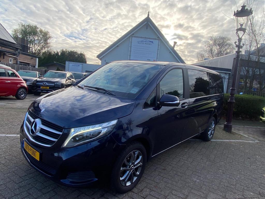 Mercedes-Benz V-klasse 220D LANG 7-PERS/CAMERA/PDC/DEALEROND, Auto's, Bestelauto's, Automaat, Gebruikt, 4 cilinders, Blauw