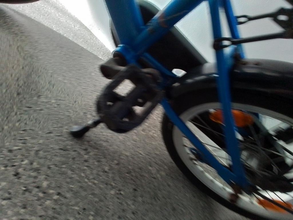 Loekie kinderfiets, Fietsen en Brommers, Fietsen | Kinderfietsjes, Ophalen, Gebruikt, Minder dan 16 inch, Loekie