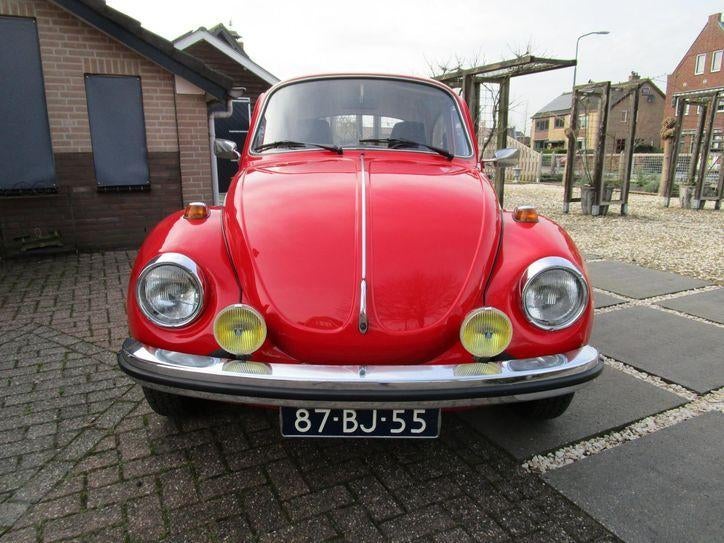 Volkswagen 1303A 1974 rood, Auto's, Zwart, 4 cilinders, Origineel Nederlands, Handgeschakeld