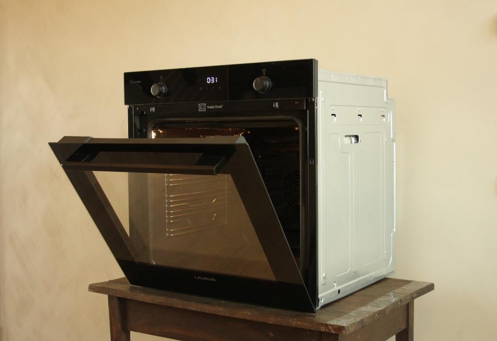 Oven Laurus LEB10BK (inbouw), Huis en Inrichting, Ophalen, Zwart, 50 tot 100 cm, Zo goed als nieuw