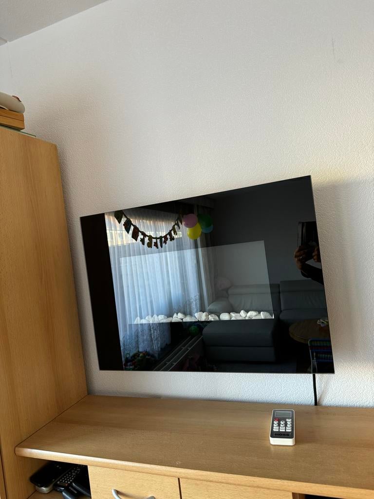 MOSS Elektrische Wandhaard met Afstandsbediening, Huis en Inrichting, Haarden, Ophalen of Verzenden, Zo goed als nieuw, Hangende haard