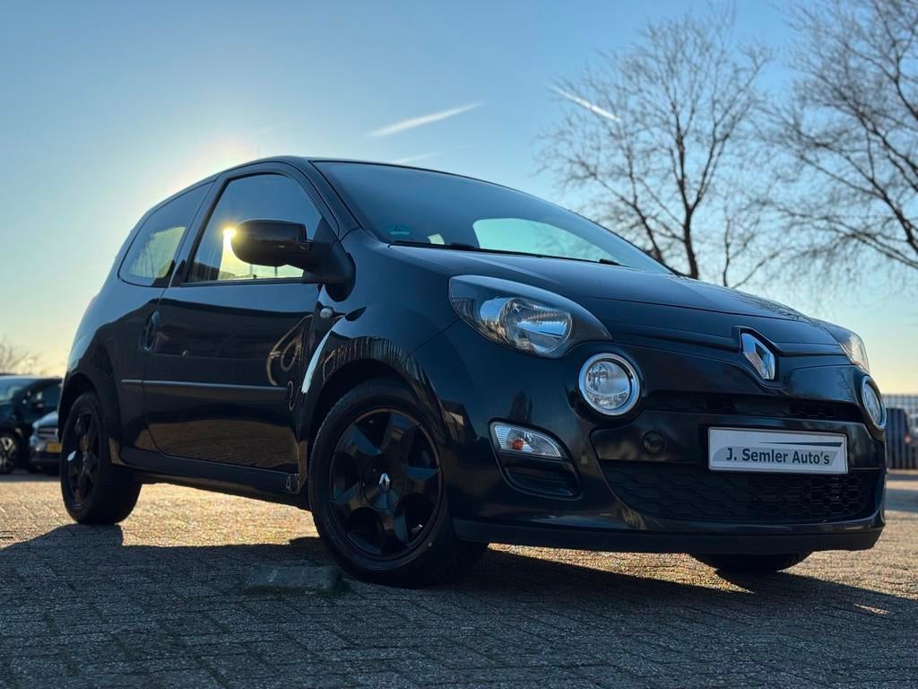 Renault Twingo 1.2 16V BLACK EDITION AIRCO CRUISE CTRL NW.AP, Auto's, Renault, Voorwielaandrijving, 839 kg, Twingo, Gebruikt