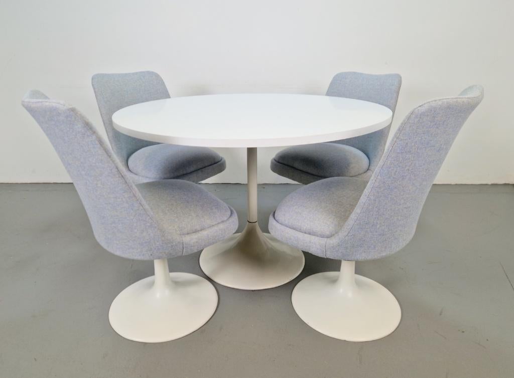 Set vintage Tulip stoelen eettafel Eero Saarinen stijl ´70, Ophalen, N, Space age vintage, 4 tot 6 stoelen