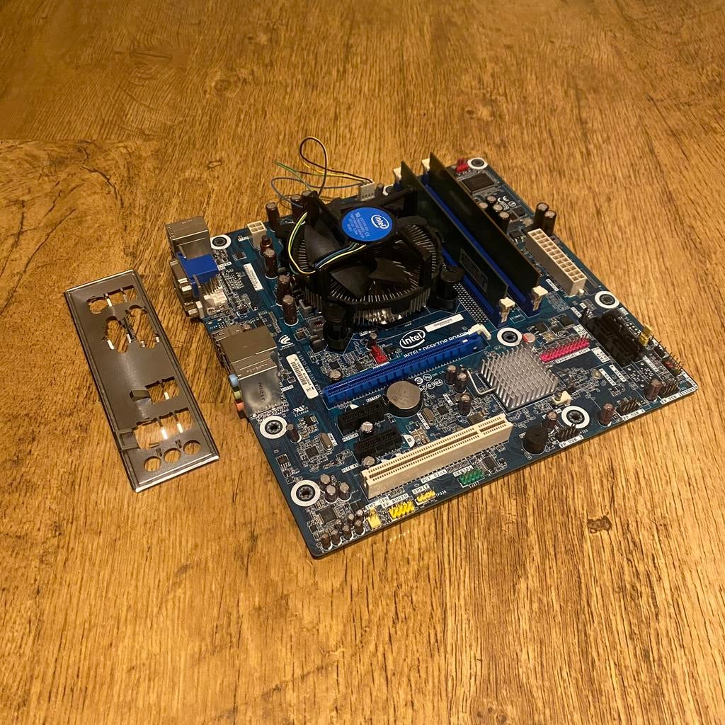 intel DH55PJ met intel Processor, Ophalen of Verzenden, Gebruikt, Intel, DDR3