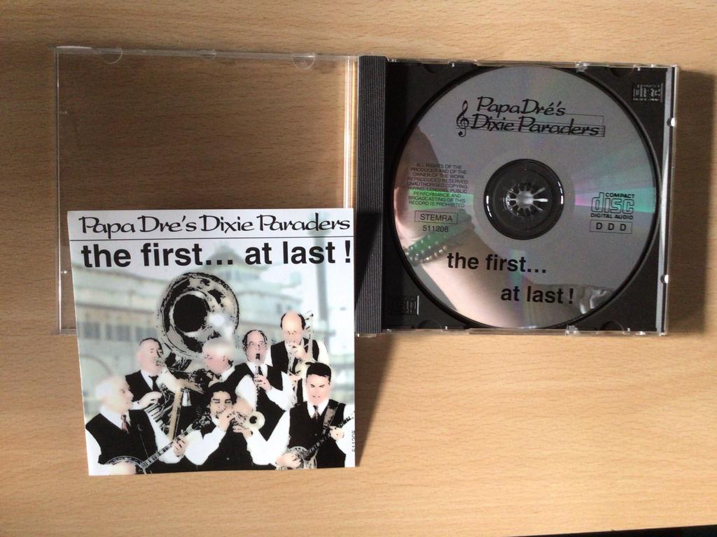 Papa dre’s dixie paraders-The first….at last. Self released., Ophalen of Verzenden, 1980 tot heden, Zo goed als nieuw, Jazz