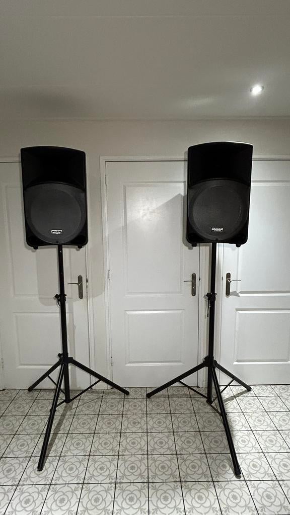 Mackie Thump TH-15A, Ophalen, Zo goed als nieuw, 500 tot 1000 watt