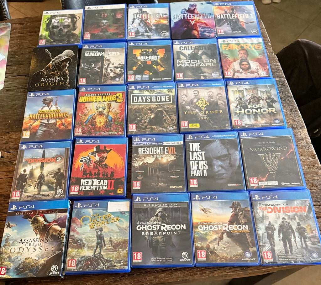 25 PS5 games en PS4 games Call of Duty, Diablo IV, Far Cry 6, Ophalen of Verzenden, Gebruikt