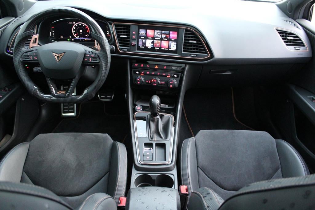 SEAT León