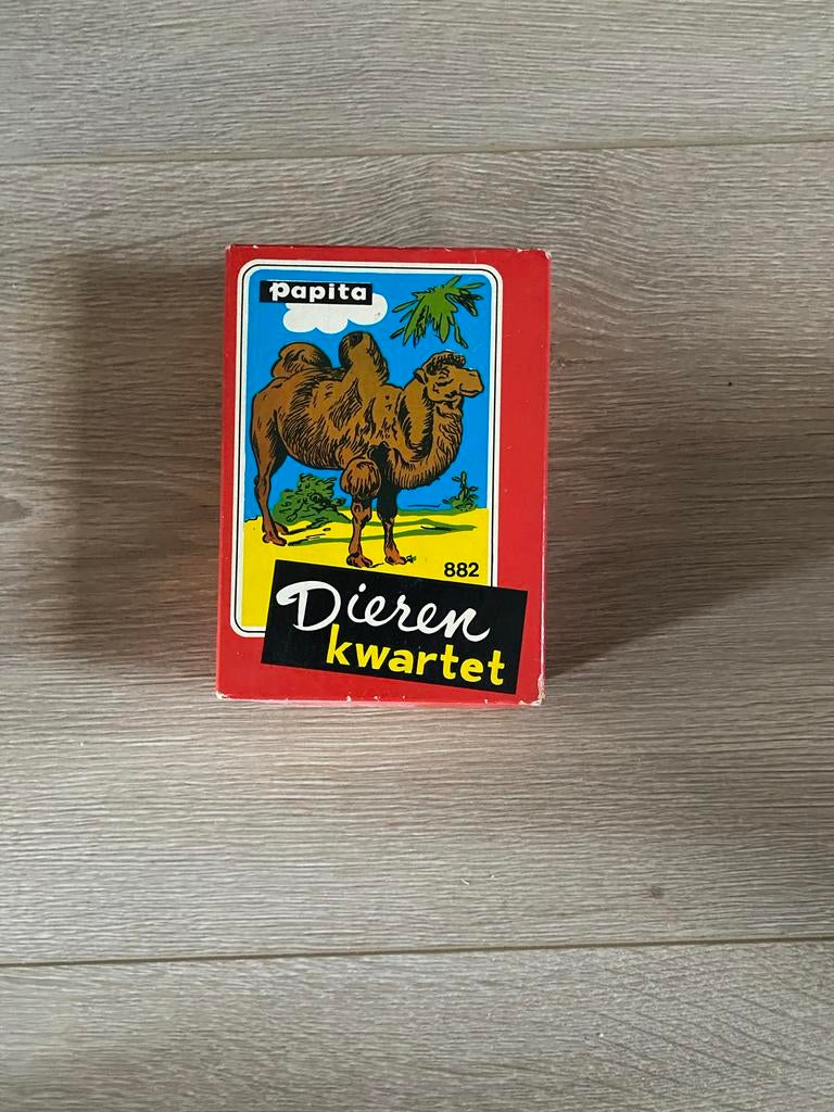 Dierenkwartet Papita - Leerzaam kwartetspel voor jong en oud, Ophalen of Verzenden, Gebruikt, Kwartet(ten)