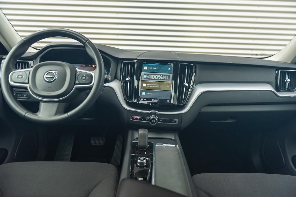 Volvo XC60 T6 Aut Inscription CruiseControl Panoramadak 340p, Automaat, Stof, Gebruikt, Zwart