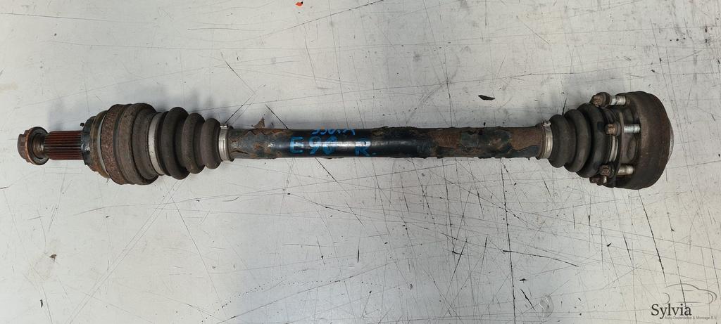 Aandrijfas rechts BMW E90 E91 E92 330i 7527082, Gebruikt, -, -, Ophalen of Verzenden