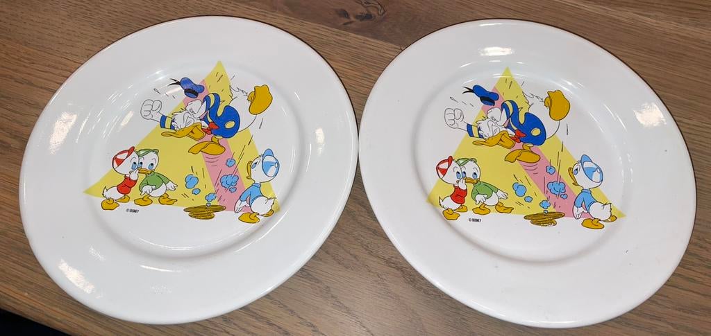 Disney 2 ontbijtborden ontbijt borden Donald Duck Kwik, Ophalen of Verzenden, Zo goed als nieuw, Bord(en), Overige stijlen