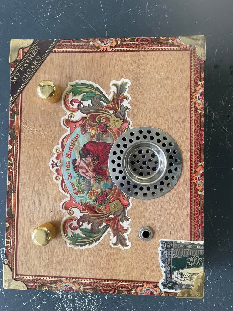 Cigarbox versterker voor ukelele en gitaar, Muziek en Instrumenten, Ophalen of Verzenden, Zo goed als nieuw, Minder dan 50 watt