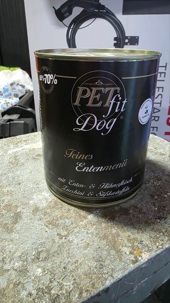 Blikvoer hondenvoer, Ophalen, Hond