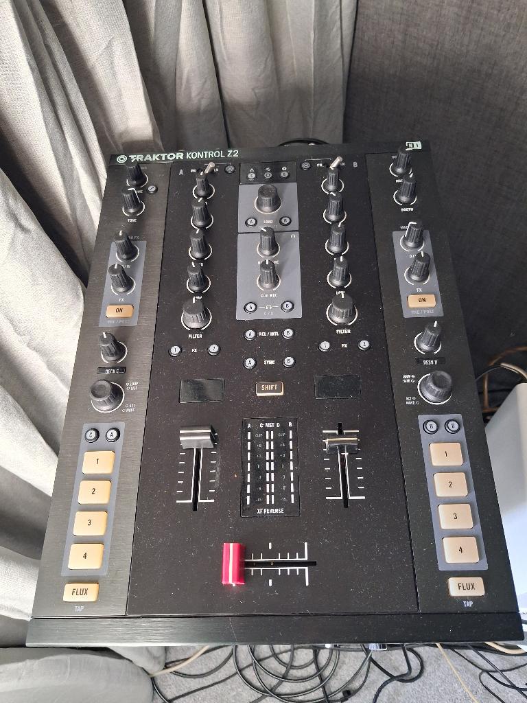 Ruildeal...Traktor voor Dateq, Ophalen, Gebruikt, Minder dan 5 kanalen