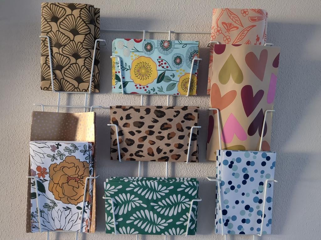 Wandrekje wit metalen kaartenrek 9 vakken, Ophalen of Verzenden