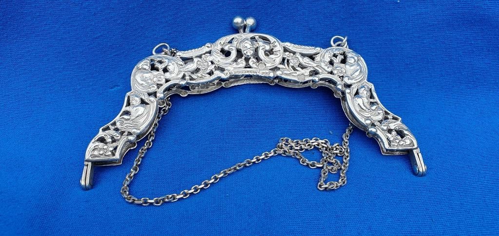 19e eeuwse ZILVEREN TASBEUGEL, Antiek en Kunst, Antiek | Goud en Zilver, Ophalen of Verzenden, Zilver