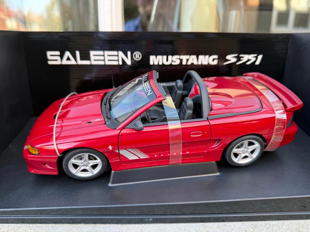 1:18 Saleen Ford Mustang S351 Cabrio rood Autoart 72730, Auto, Autoart, Nieuw, Ophalen of Verzenden
