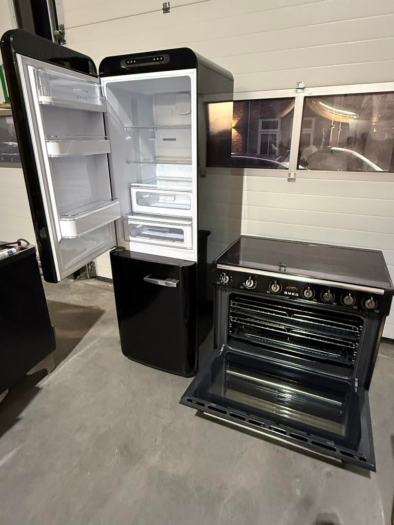 Smeg Koelkast en Fornuis - Zwart, Retro Design, Witgoed en Apparatuur, Koelkasten en IJskasten, De laan 8, Bella, 200 liter of meer