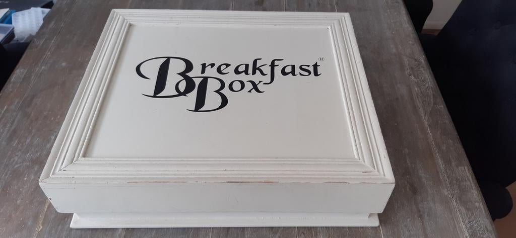 Breakfastbox brocante voor 4 personen servies merk VOS, Ophalen, Zo goed als nieuw, Overige stijlen, Porselein