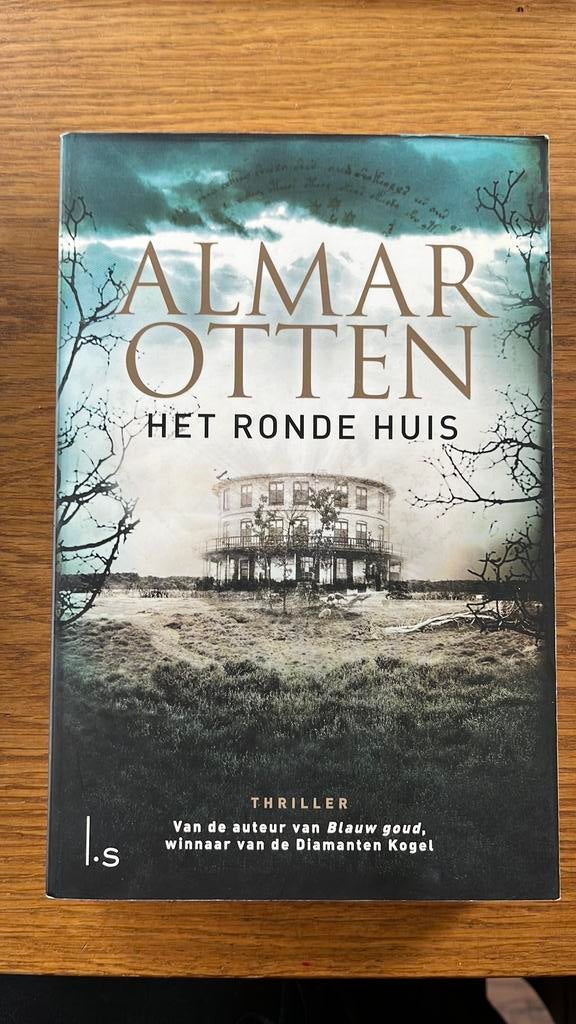 Het ronde huis van Almar Otten, Boeken, Almar Otten, Ophalen of Verzenden, Zo goed als nieuw, Nederland