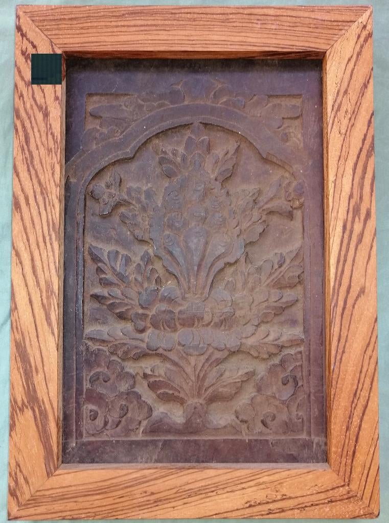 Hand gesneden altaardeurtje Tibet nr 3, Ophalen of Verzenden