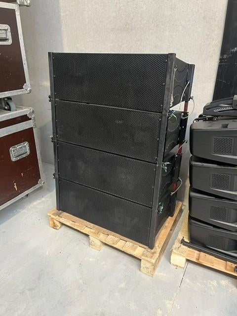 Electro Voice  XLD281, Ophalen, Gebruikt, Audio