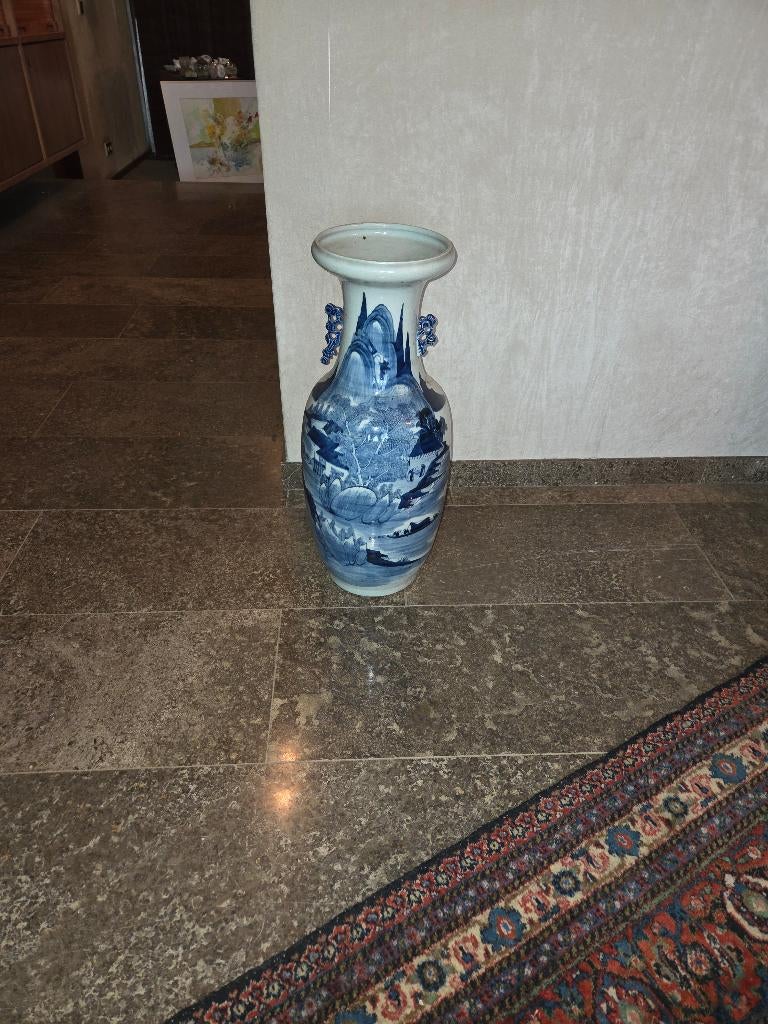 Grote Chinese blauw-witte vloervaas, Antiek en Kunst, Antiek | Vazen, Ophalen